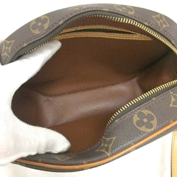 💯 Auth Louis Vuitton Blois Monogram CrossbodyBag - Picture 7 of 8